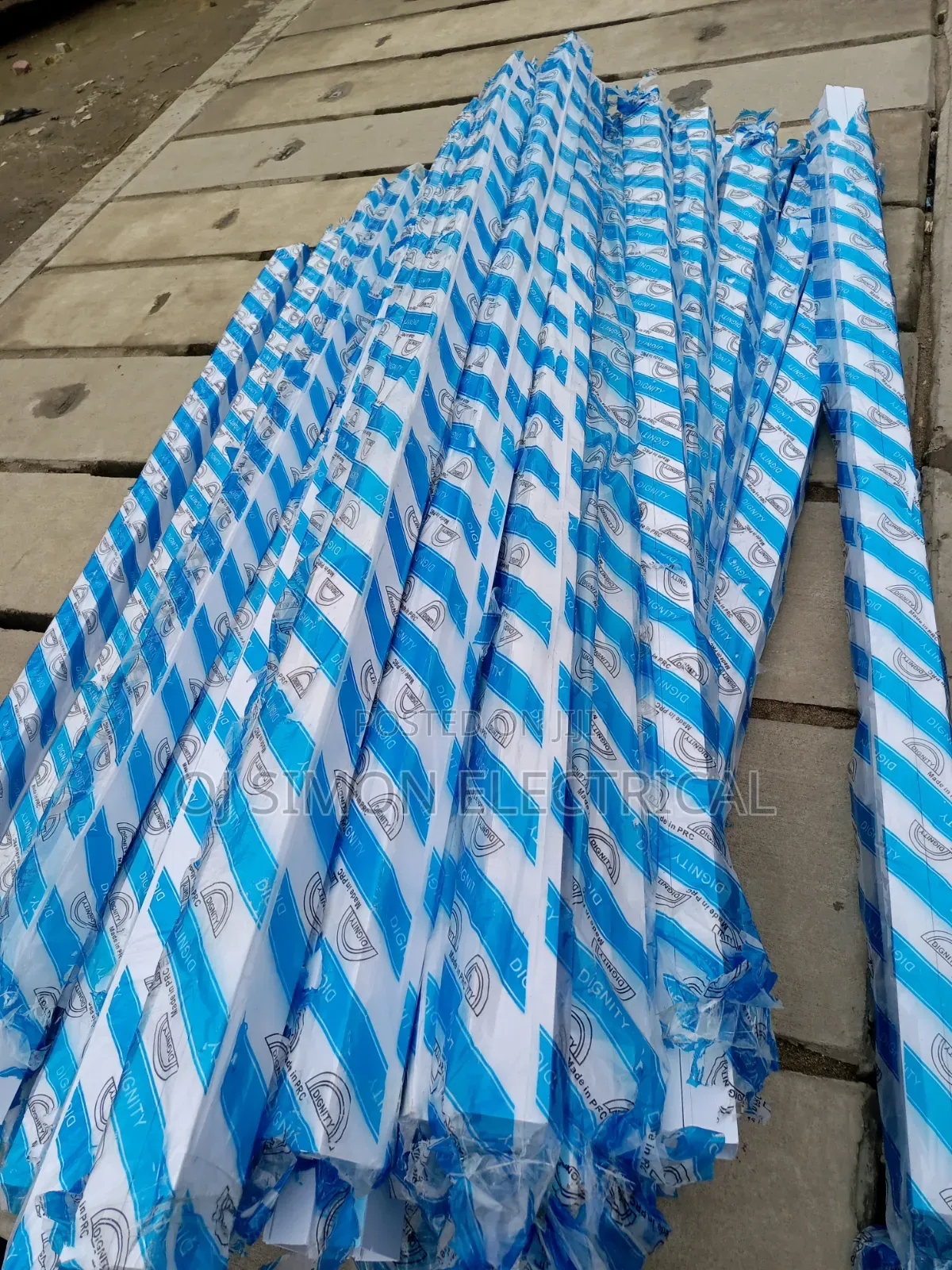 50mmx75mm Trunking Pipe