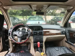 Mercedes-Benz GLK-Class 2010 Black
