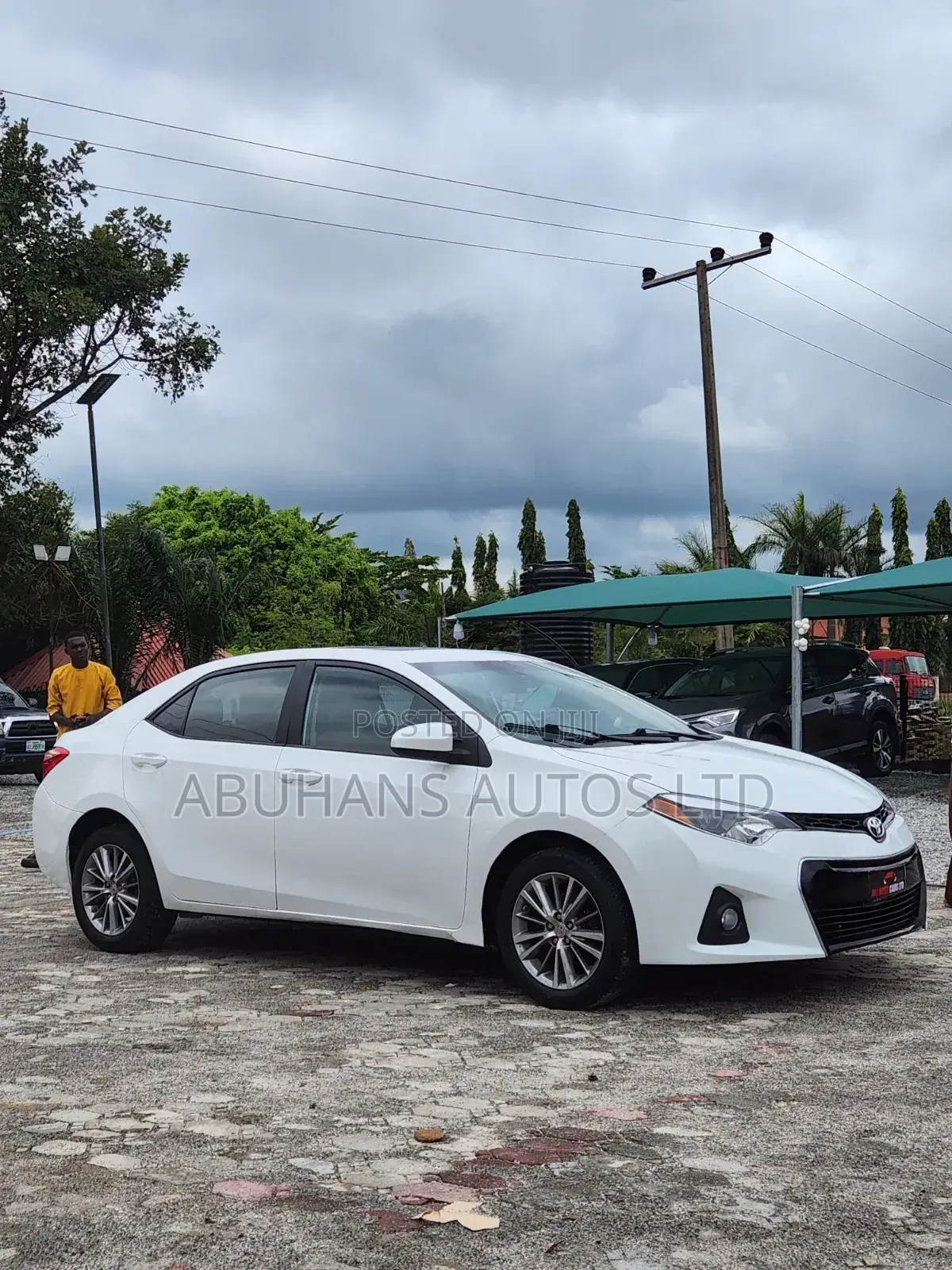 Toyota Corolla 2015 White