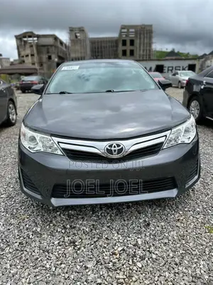 Toyota Camry 2012 Gray
