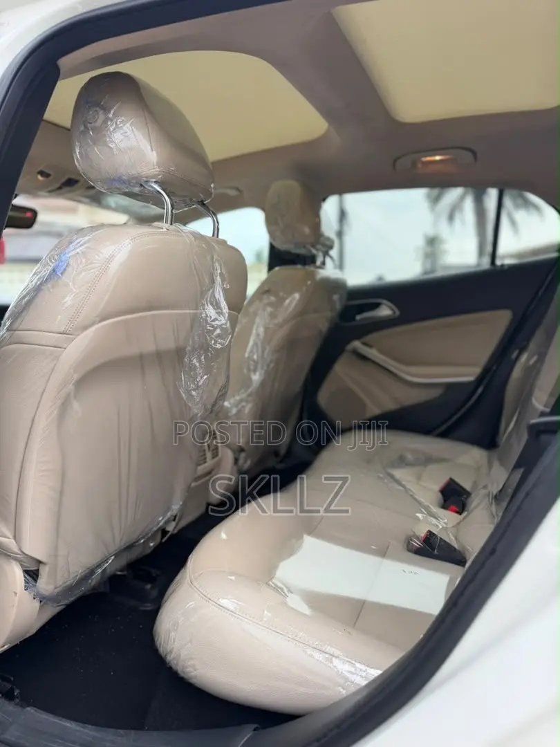 Mercedes-Benz GLA 250 2015 White