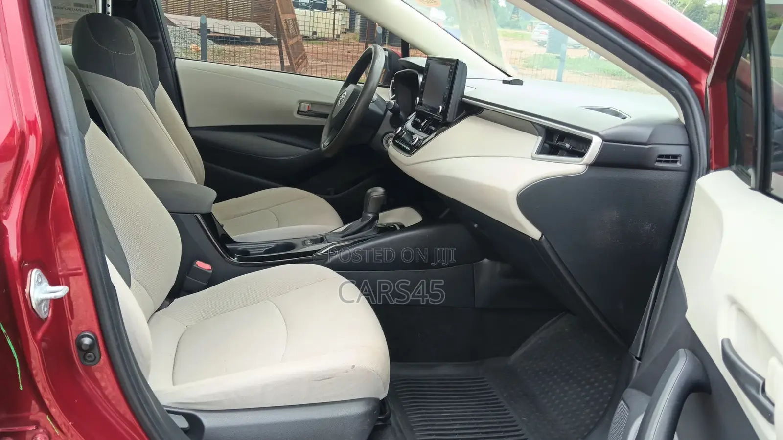 Toyota Corolla 2022 Red