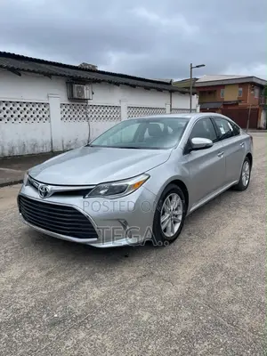 Toyota Avalon XLE 4dr Sedan (3.5L 6cyl 6A) 2014 Silver