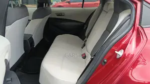 Toyota Corolla 2022 Red
