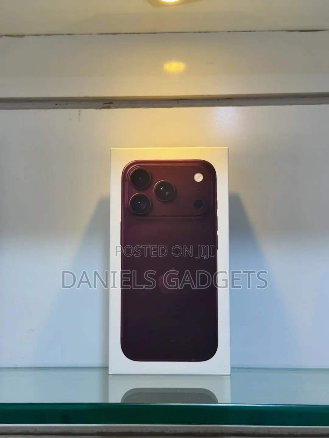 New Apple iPhone 18 Pro 256 GB Red