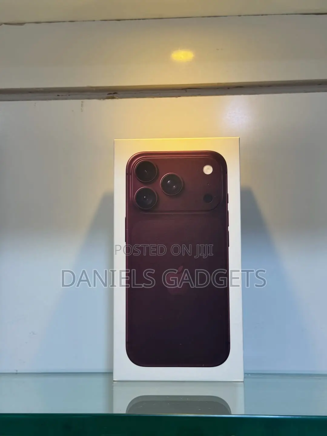 New Apple iPhone 18 Pro 256 GB Red