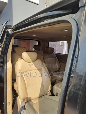 Hyundai H1 2012 Black