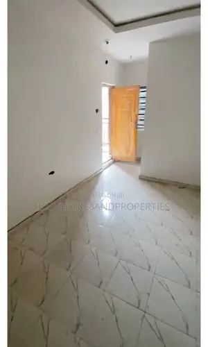 Studio Apartment in Shomolu for rent