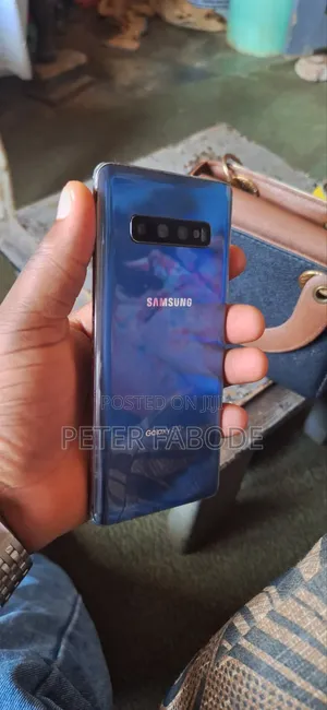 Samsung Galaxy S10 Plus 128 GB Blue