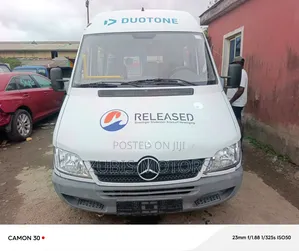 Mercedes-Benz Sprinter 2005 White