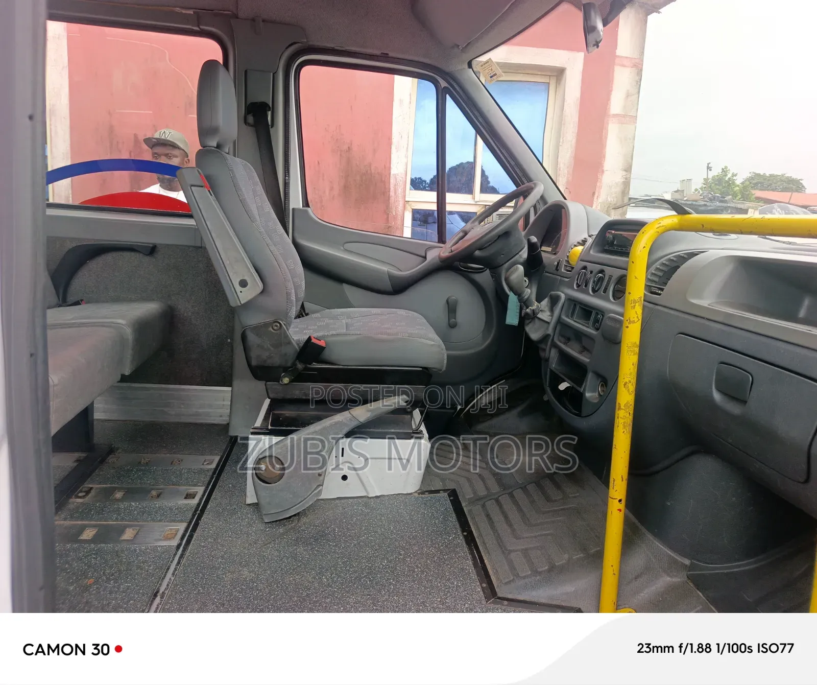 Mercedes-Benz Sprinter 2005 White