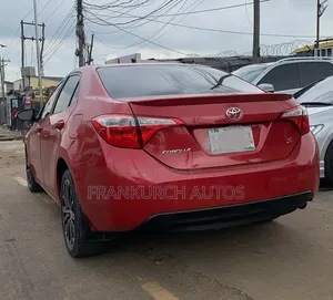 Toyota Corolla 2016 Red