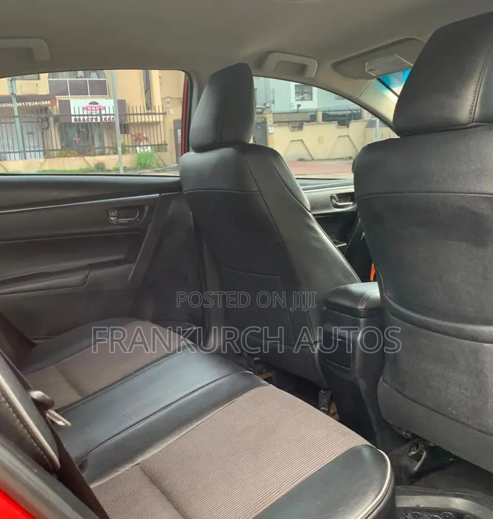 Toyota Corolla 2016 Red