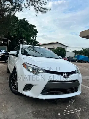 Toyota Corolla LE Eco 4dr Sedan (1.8L 4cyl CVT) 2015 White