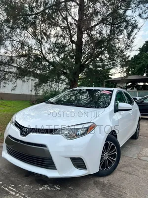 Toyota Corolla LE Eco 4dr Sedan (1.8L 4cyl CVT) 2015 White