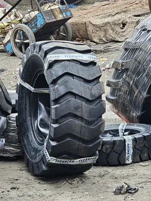 16/70-20 Mini Wheelloader Tyre