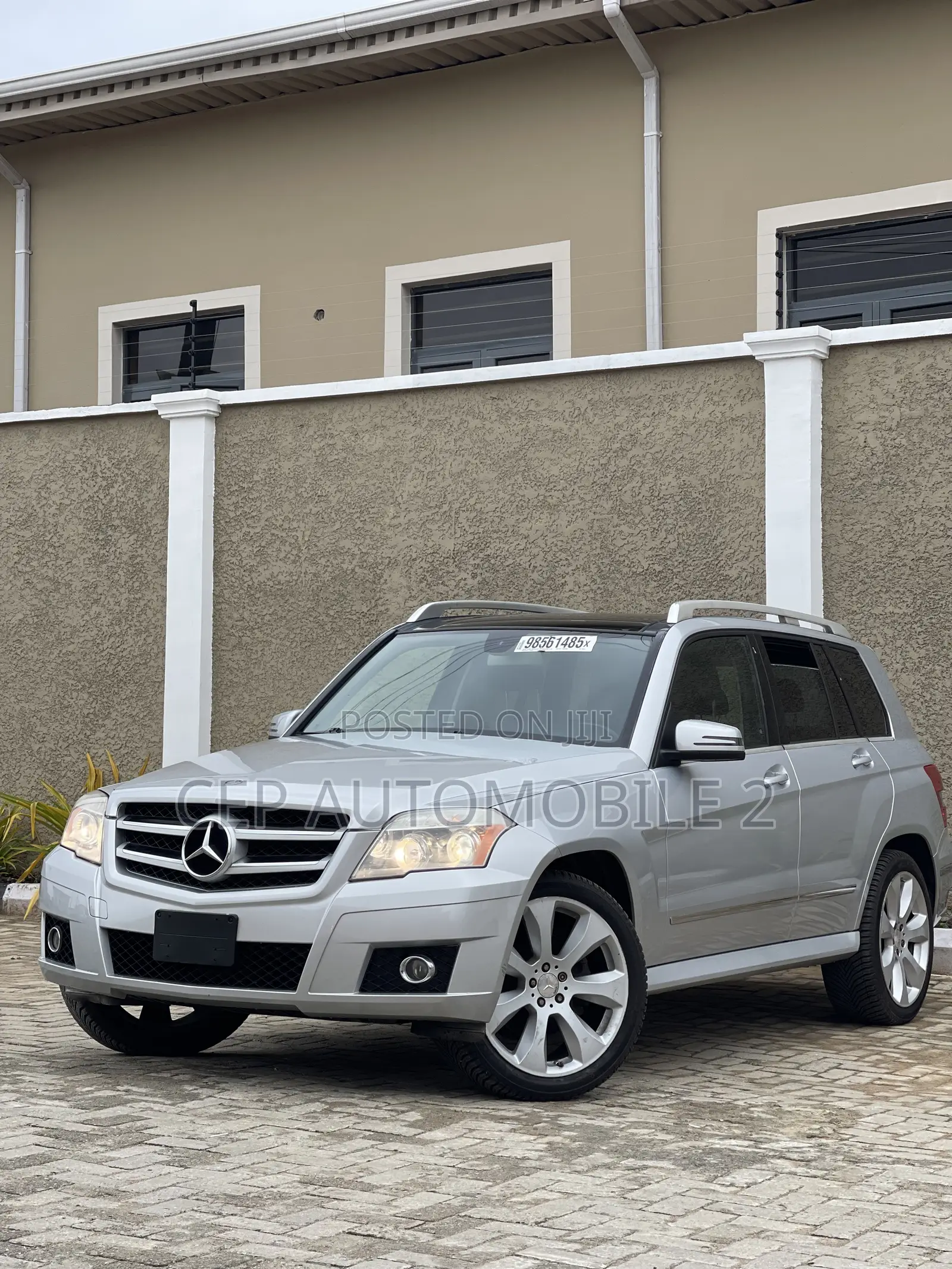 Mercedes-Benz GLK-Class 350 2010 Silver