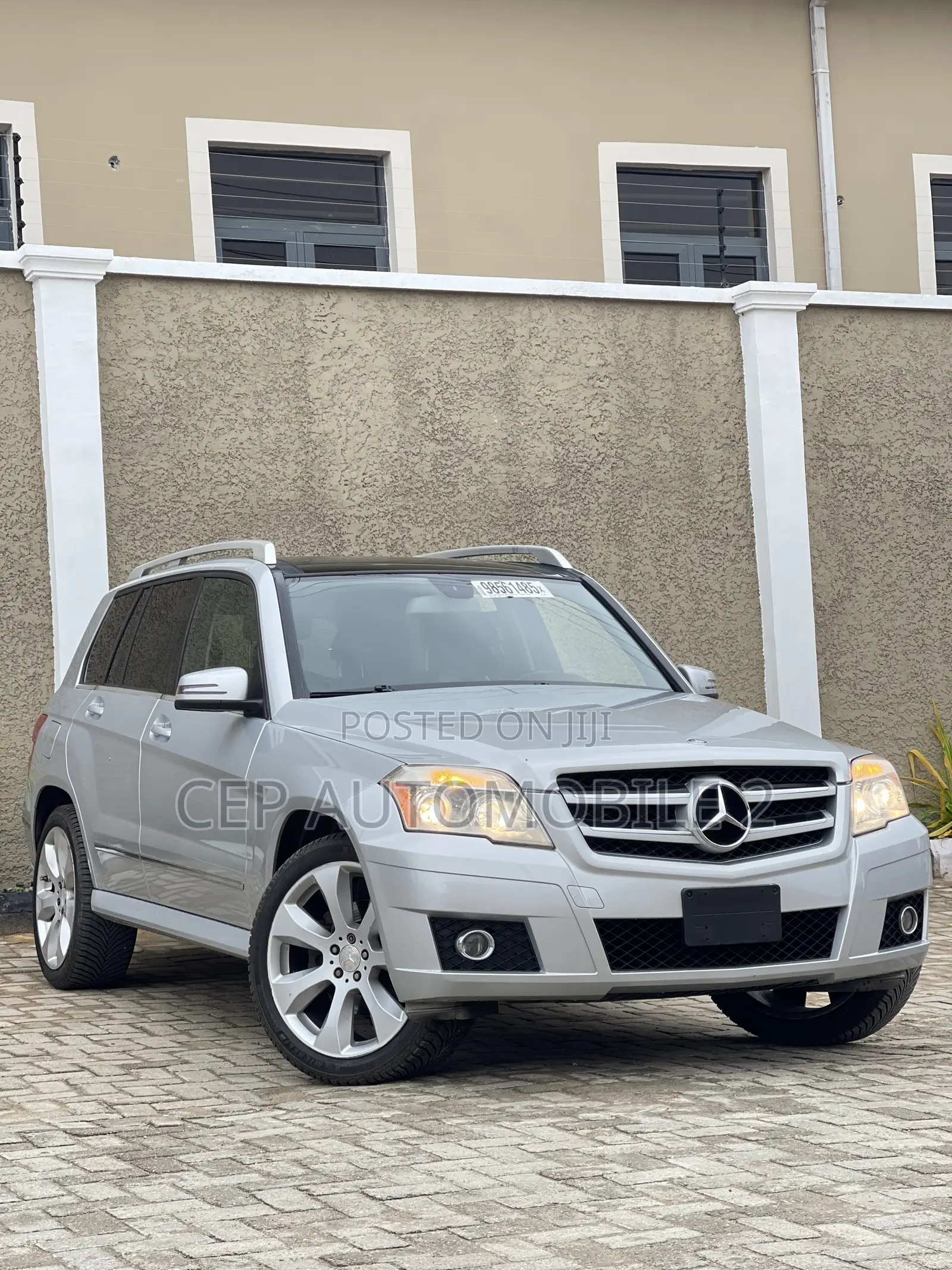 Mercedes-Benz GLK-Class 350 2010 Silver
