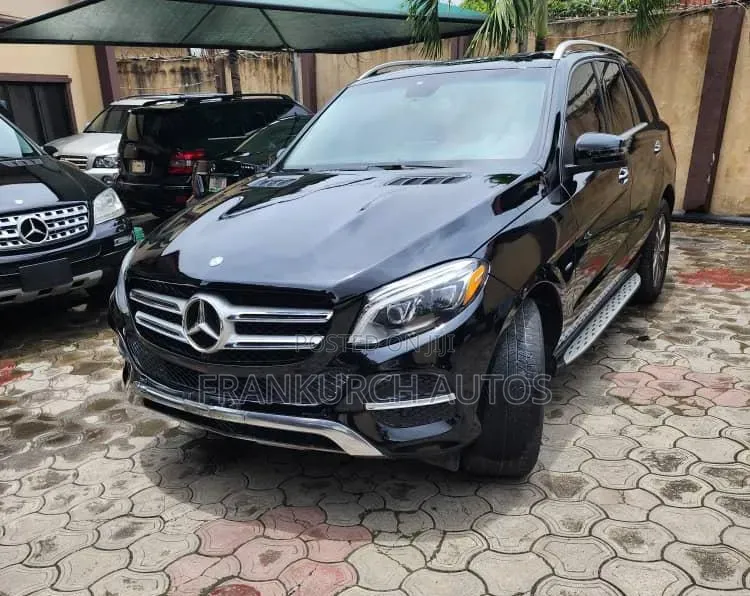 Mercedes-Benz M Class 2012 Black