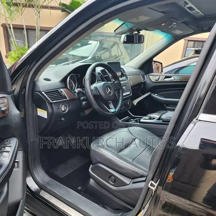 Mercedes-Benz M Class 2012 Black