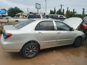 Toyota Corolla 2004 Silver