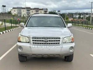 Toyota Highlander 2003 Silver