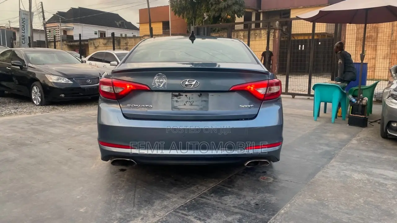 Hyundai Sonata 2015 Blue