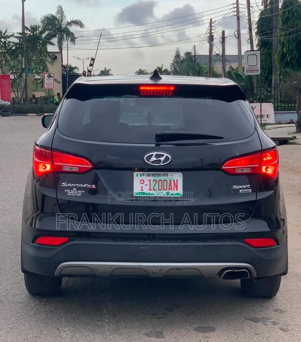 Hyundai Santa Fe 2014 Black