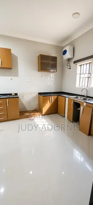 3bdrm Block of Flats in Prime Wuye Location for rent