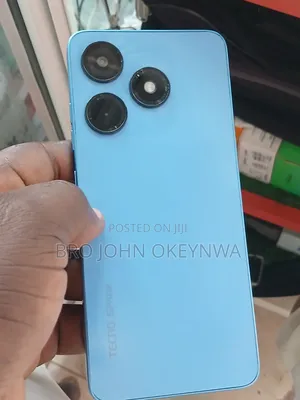 Tecno Spark 10 128 GB Blue