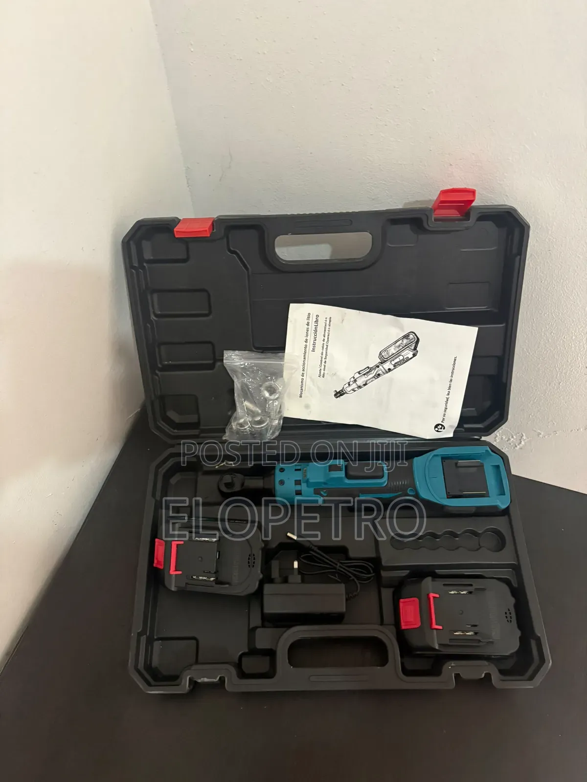 Cordless Right Angle Impact Wrench With Compatible Battery