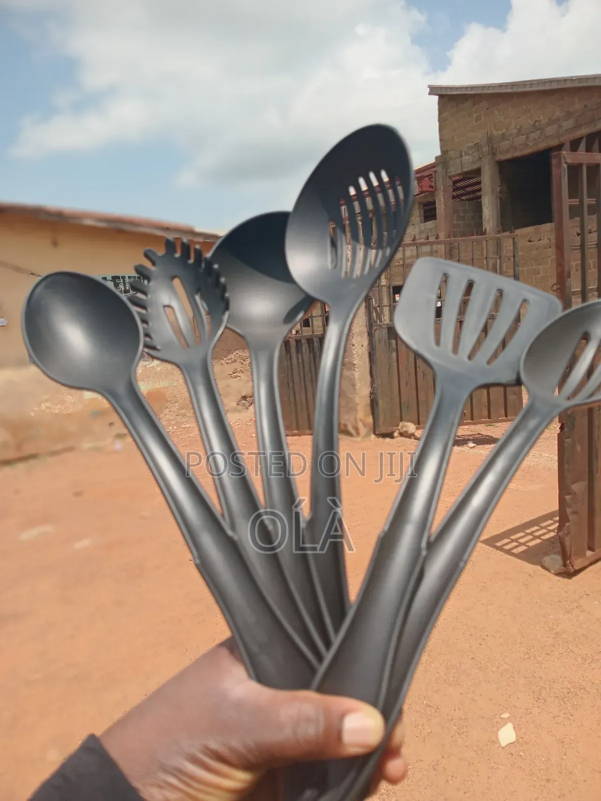 6 in 1 Plastic Spoon