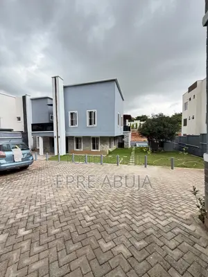 5bdrm Duplex in Asokoro for rent