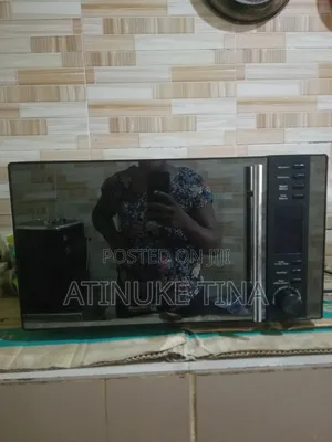 Microwave Oven