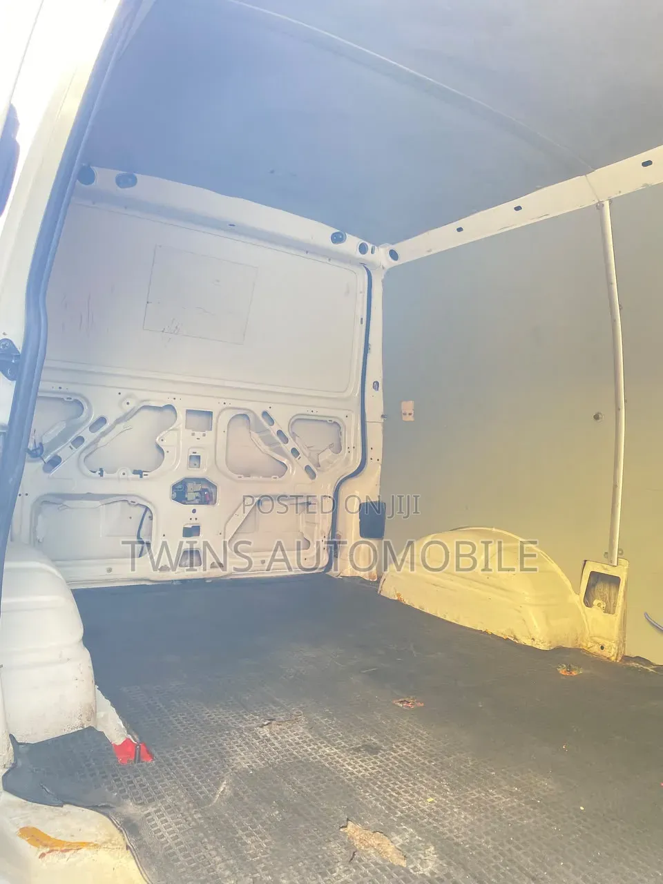 Volkswagen Transporter 2002 White