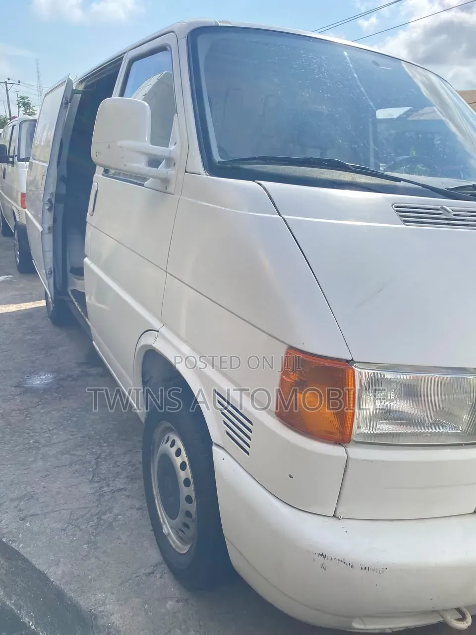 Volkswagen Transporter 2002 White