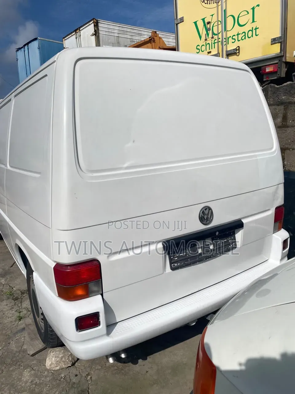 Volkswagen Transporter 2002 White