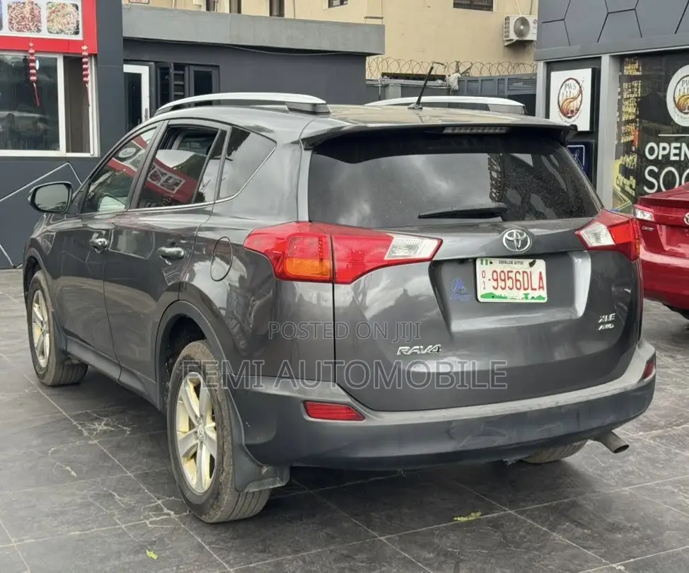 Toyota RAV4 2014 Gray