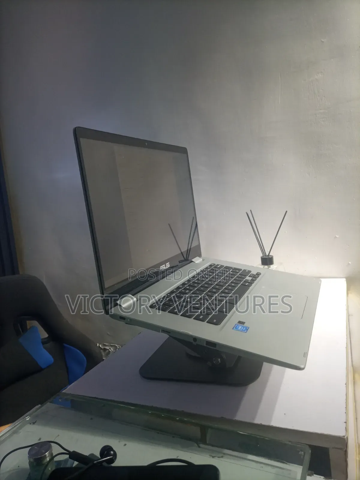 Laptop Asus Chromebook C423 8GB Intel Celeron eMMC 32GB