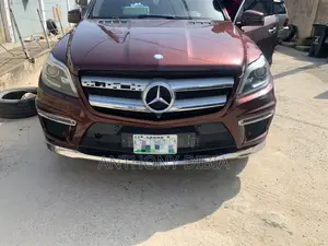 Mercedes-Benz GL-Class 2013 Burgundy