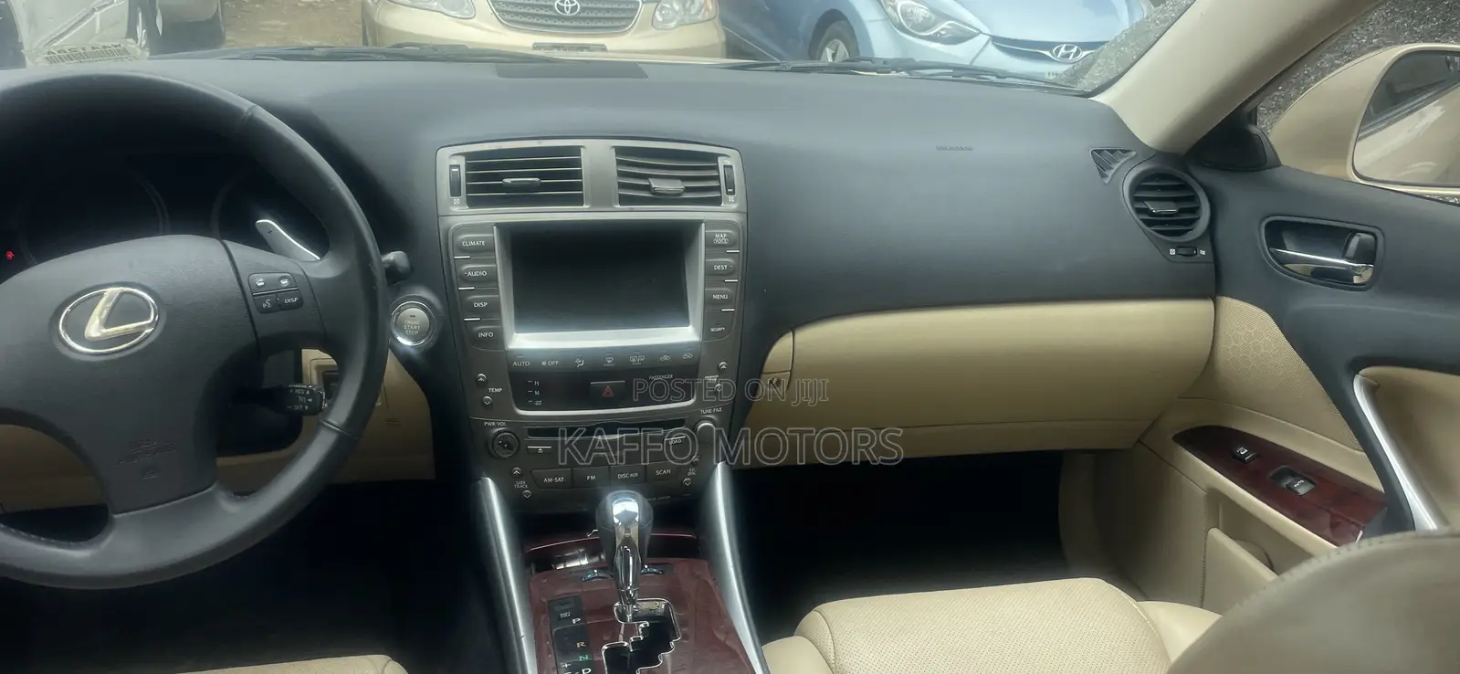 Lexus IS 250 2008 Gold
