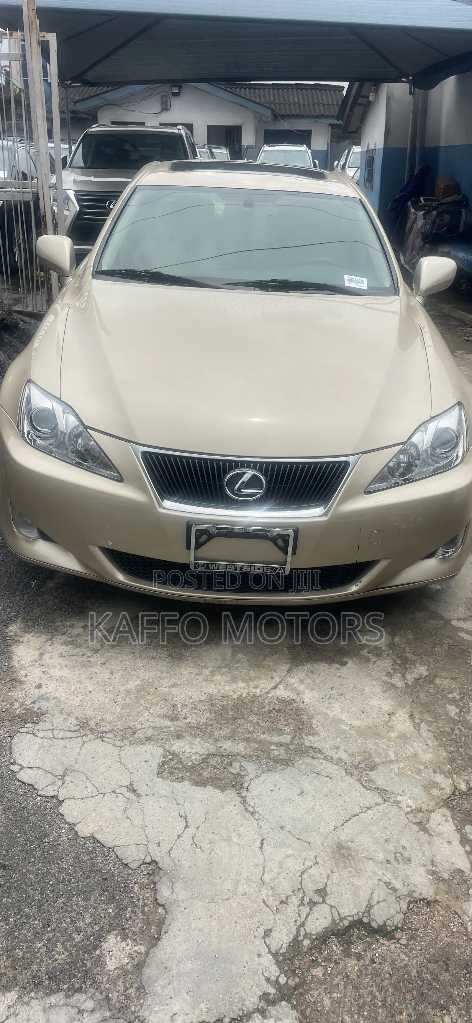 Lexus IS 250 2008 Gold