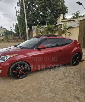 Hyundai Veloster 2014 Red