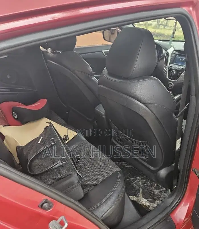 Hyundai Veloster 2014 Red