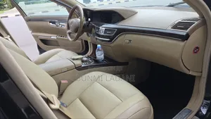 Mercedes-Benz S-Class S 500 BlueEFFICIENCY 4MATIC (W221) 2012 Black