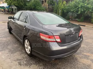 Toyota Camry 2010 Gray
