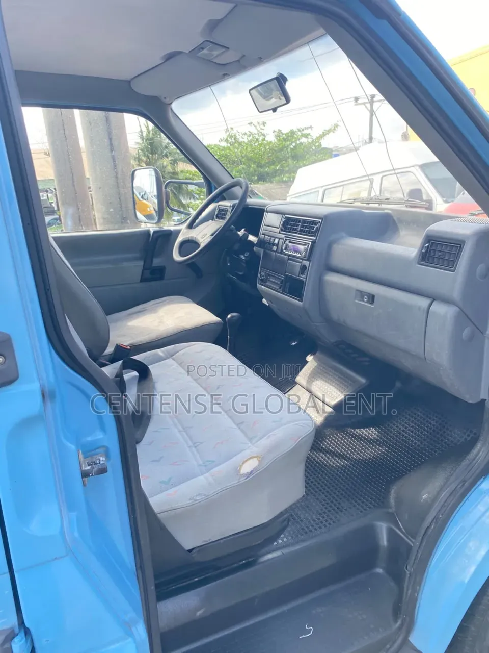 Volkswagen Transporter 2003 Blue