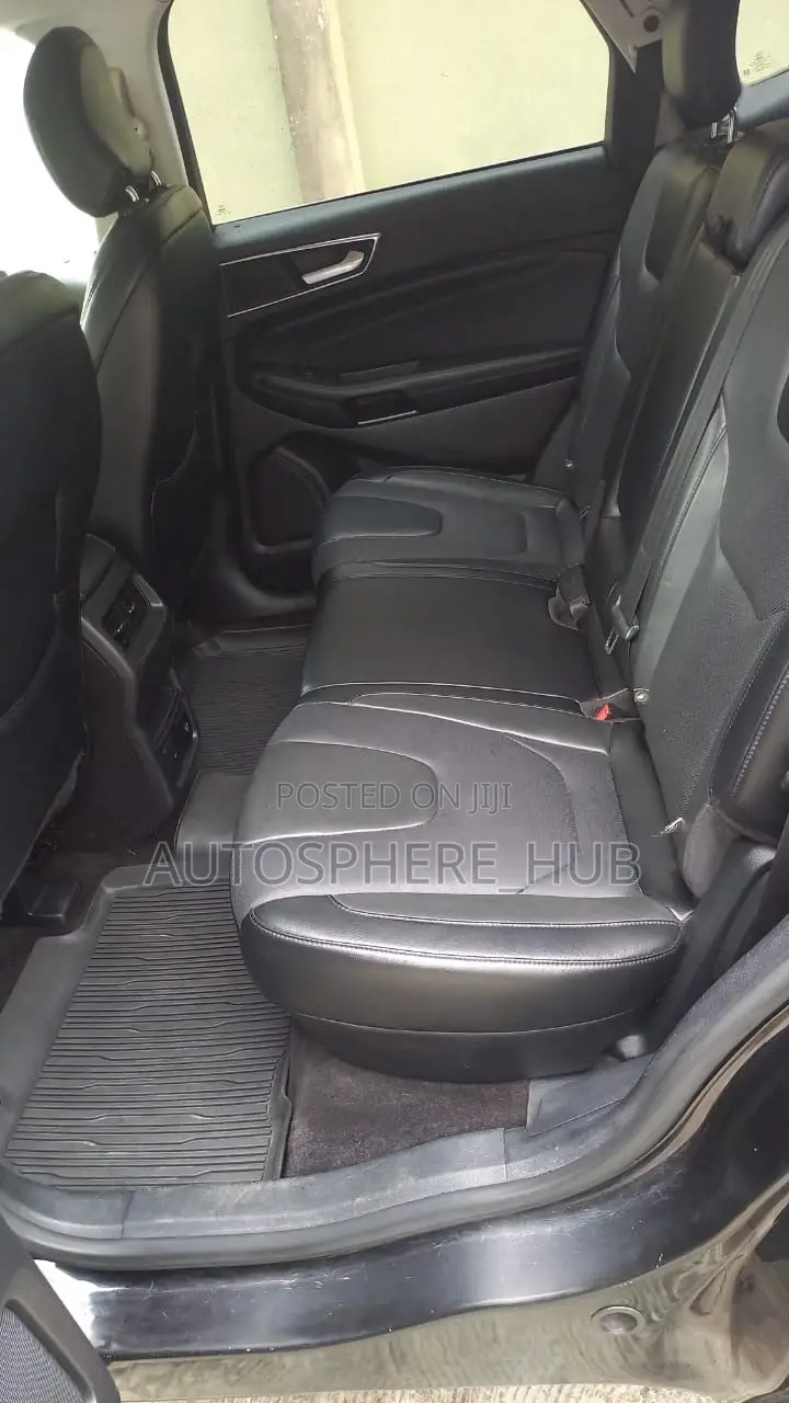 Ford Edge Titanium 4dr AWD 2017 Black