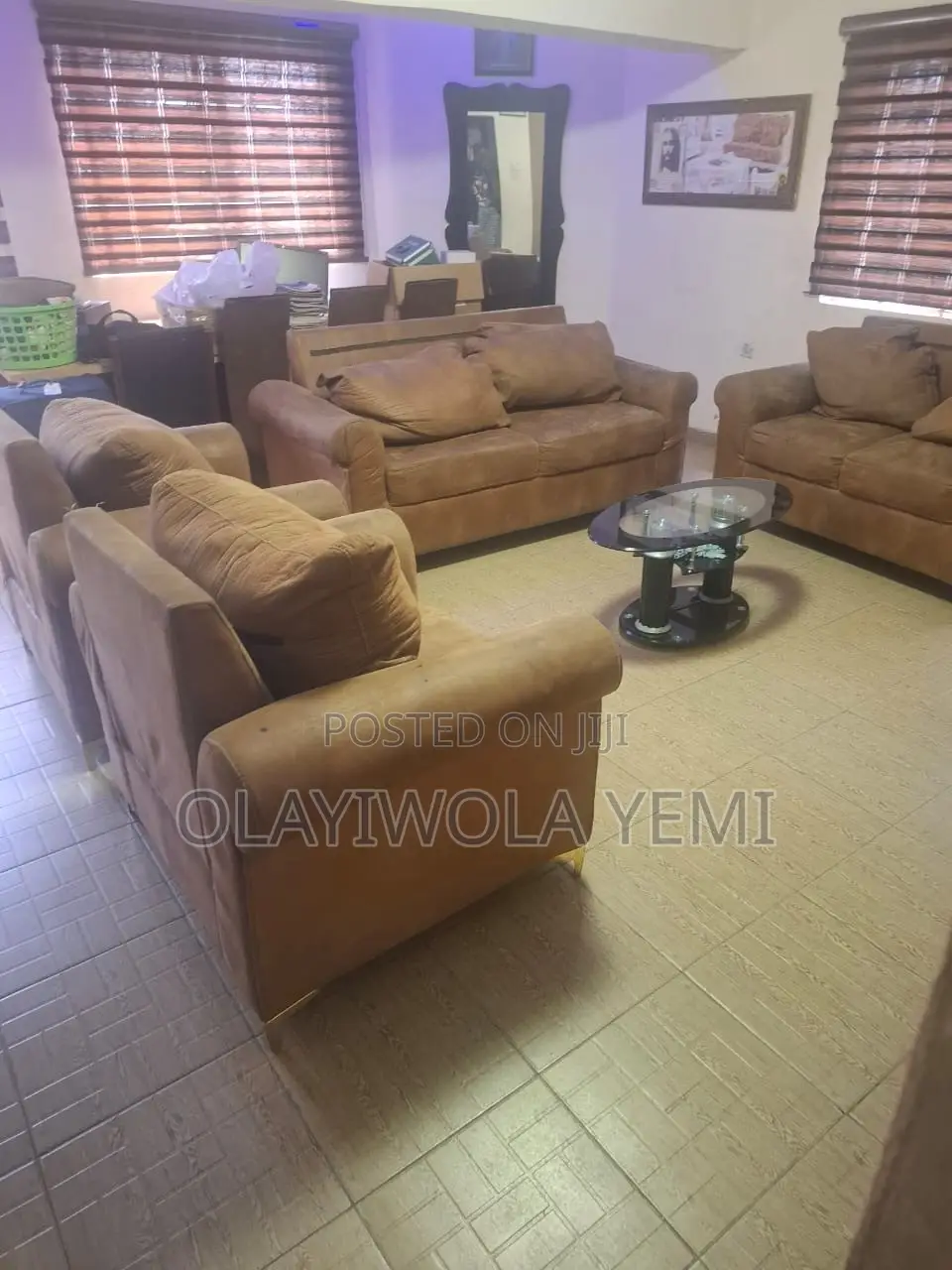 Neatly Used 8 Seaters Chair Set