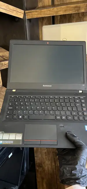 Laptop Lenovo ThinkPad E14 Gen 1 4GB Intel Core i5 HDD 500GB